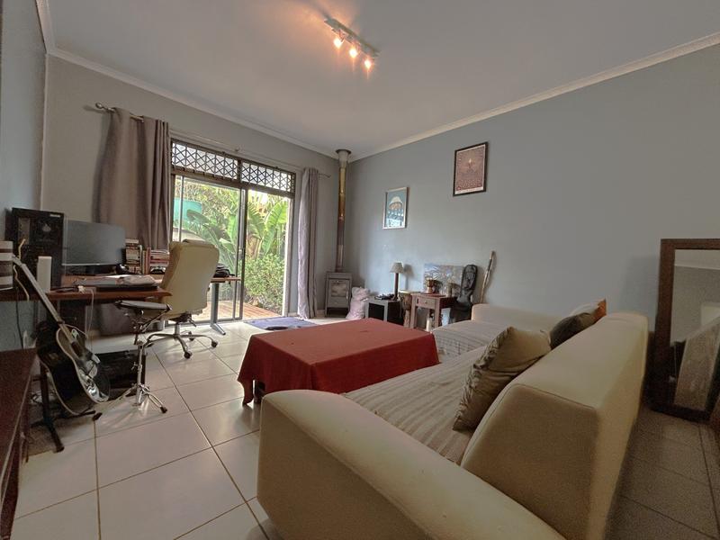 2 Bedroom Property for Sale in Muizenberg Western Cape